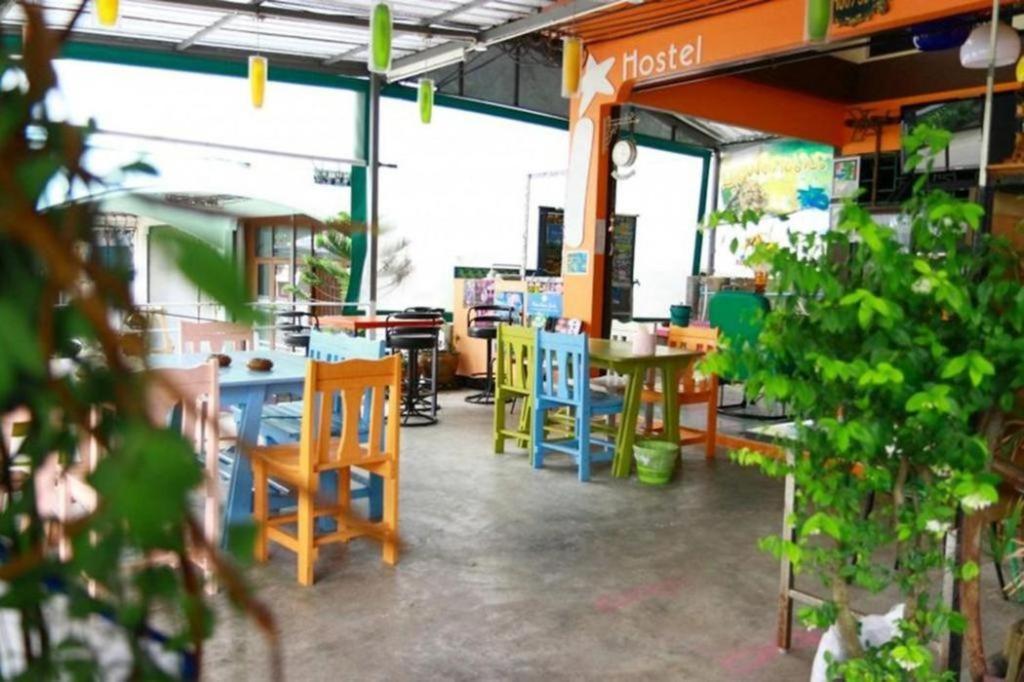 بيت شباب أوه واي أوه 586 فوكيت Phuket المظهر الخارجي الصورة