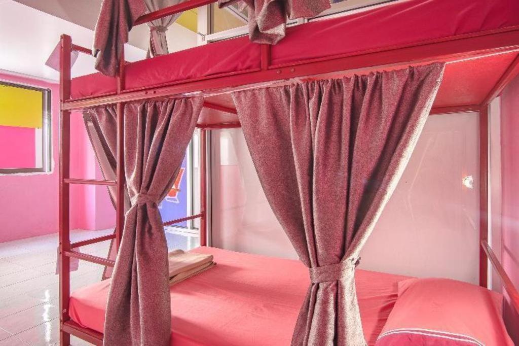 بيت شباب أوه واي أوه 586 فوكيت Phuket المظهر الخارجي الصورة