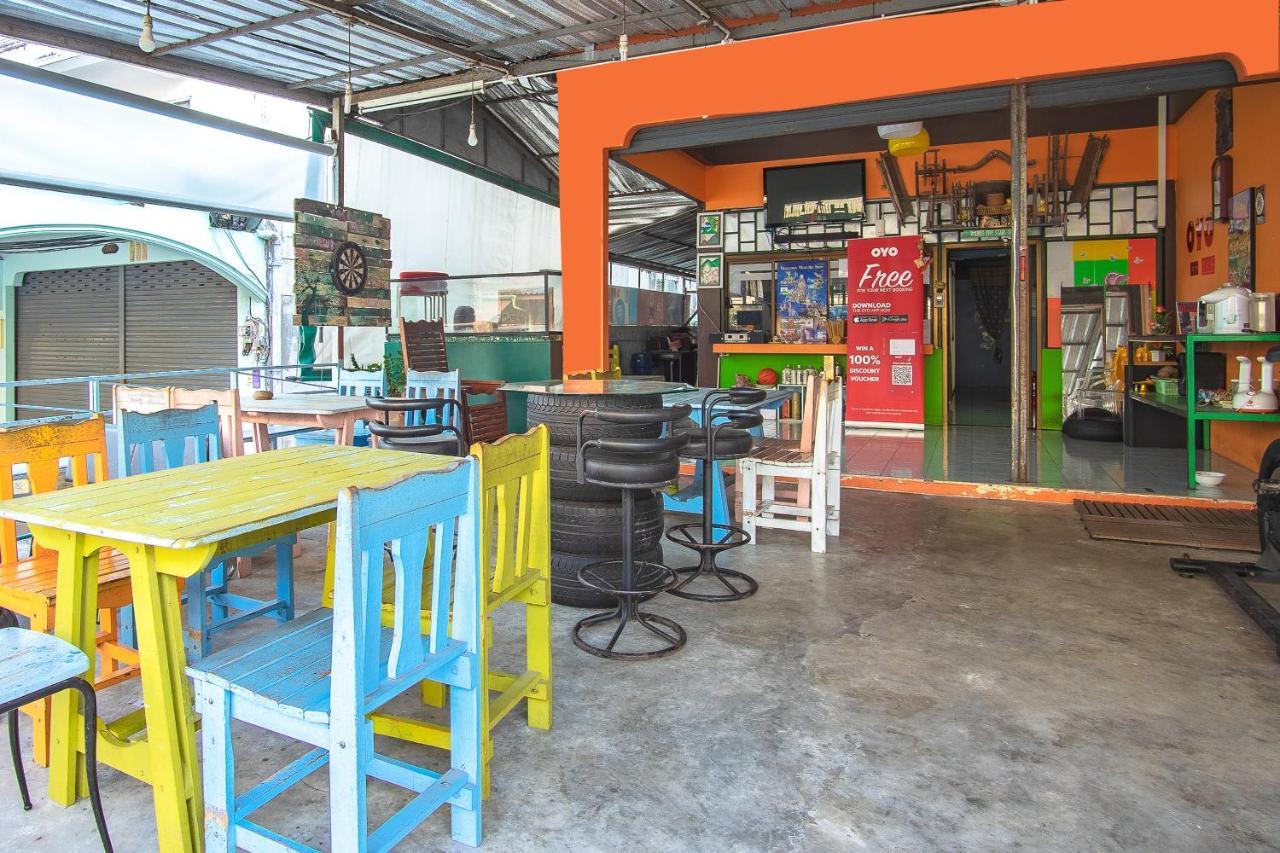 بيت شباب أوه واي أوه 586 فوكيت Phuket المظهر الخارجي الصورة
